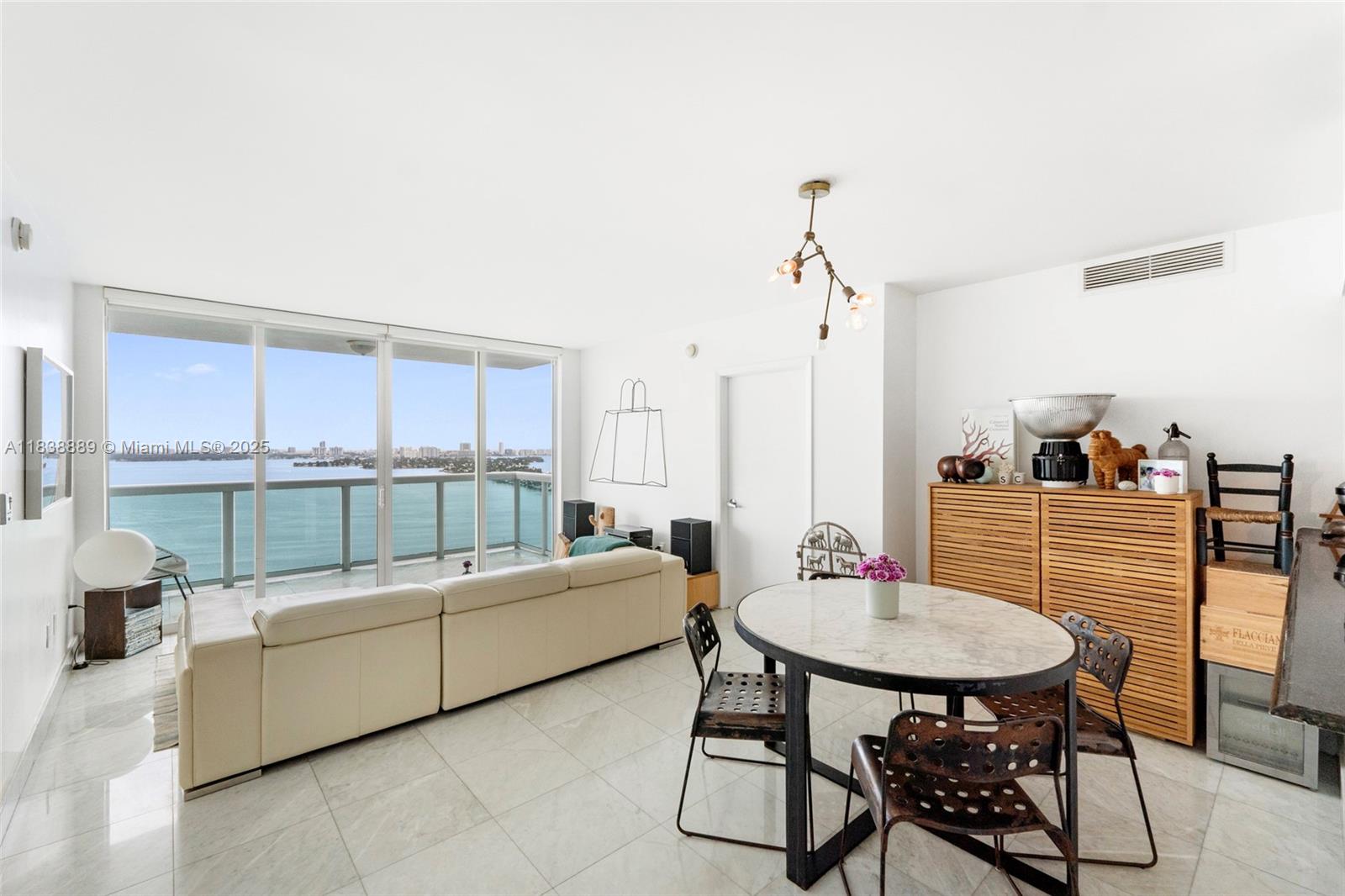 1800 N Bayshore Dr 3003