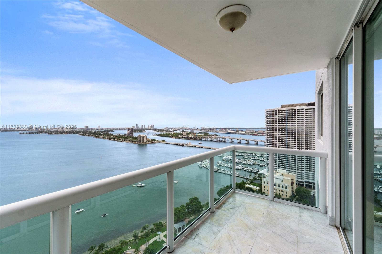 1800 N Bayshore Dr 3003