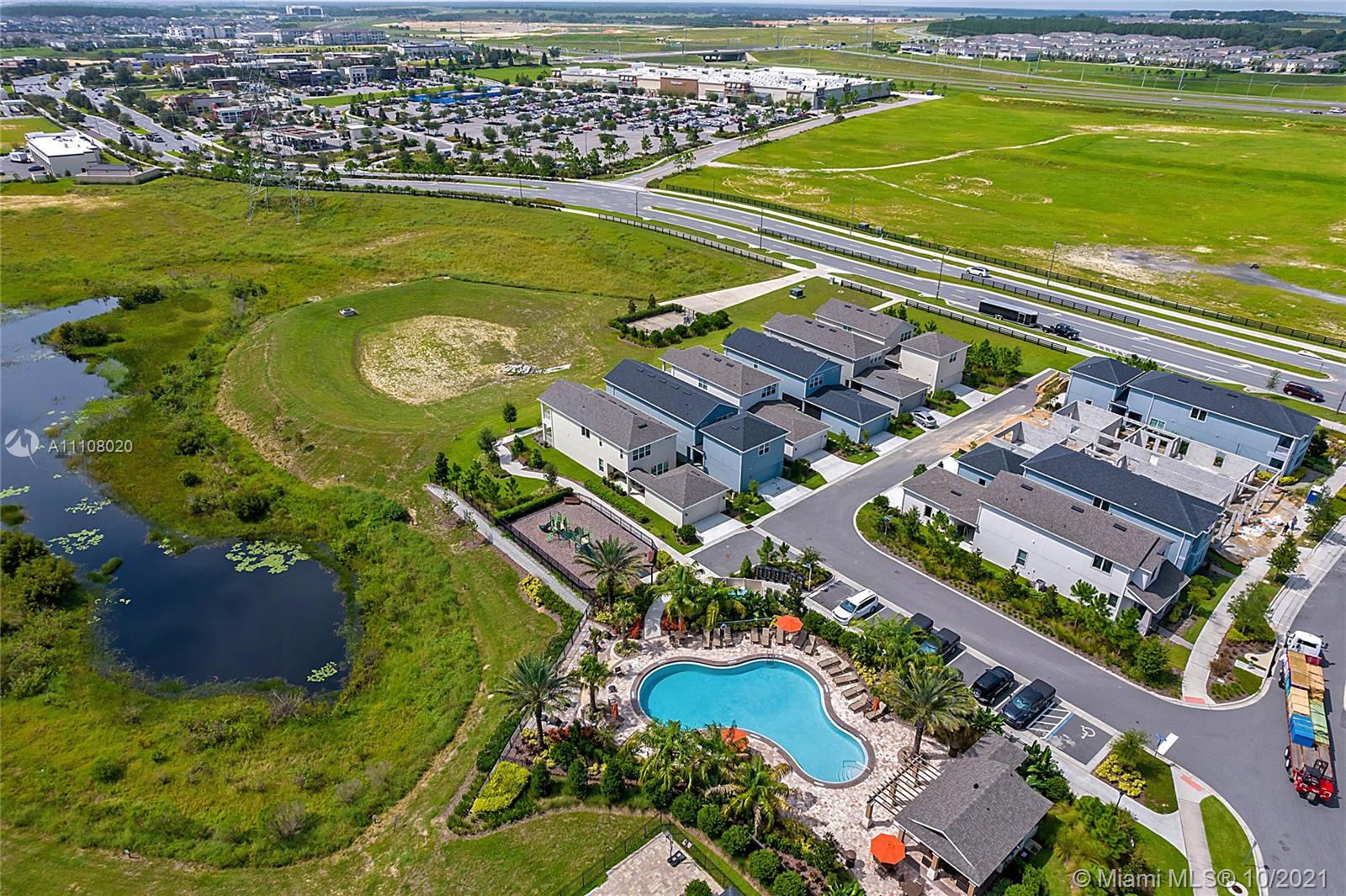 ENCLAVE/HAMLIN - Residential