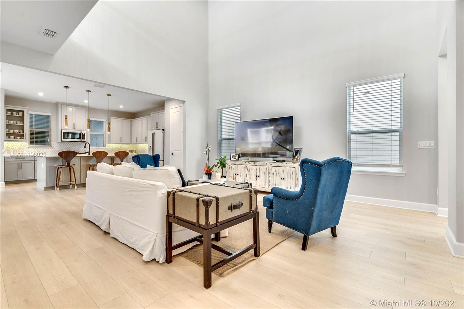 ENCLAVE/HAMLIN - Residential