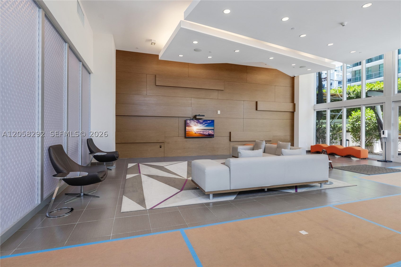 1111 SW 1st Ave 2723N