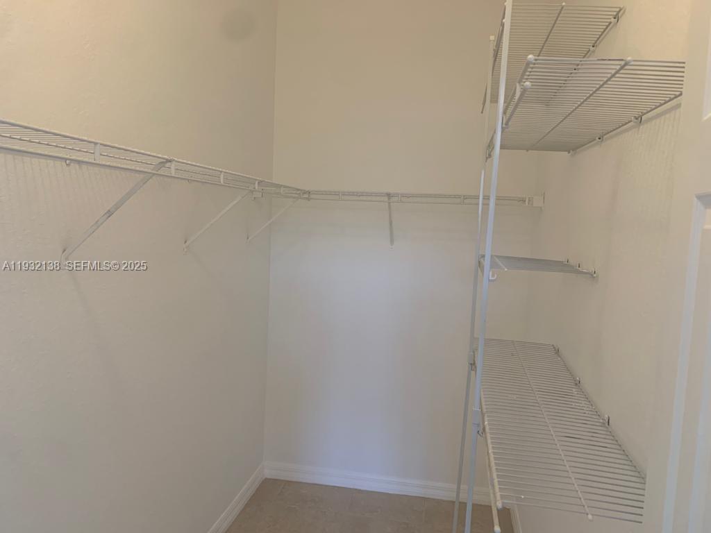 HAMPTON HILLS CONDO - Residential Lease