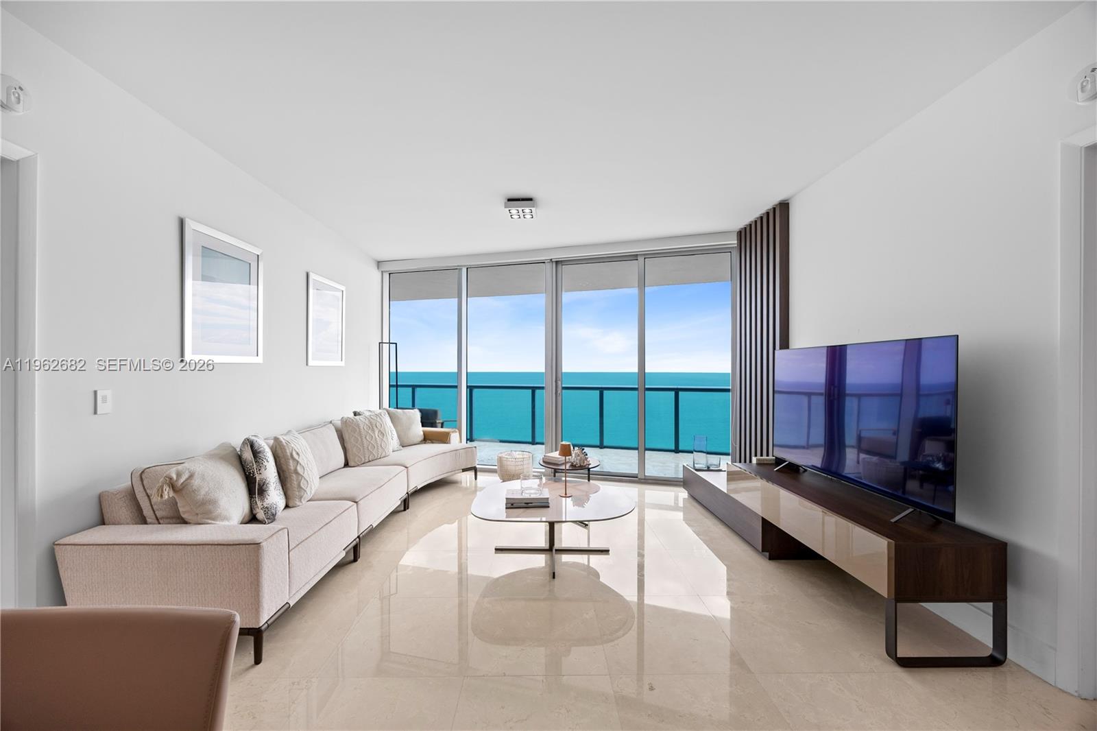 17001 Collins Ave 3507