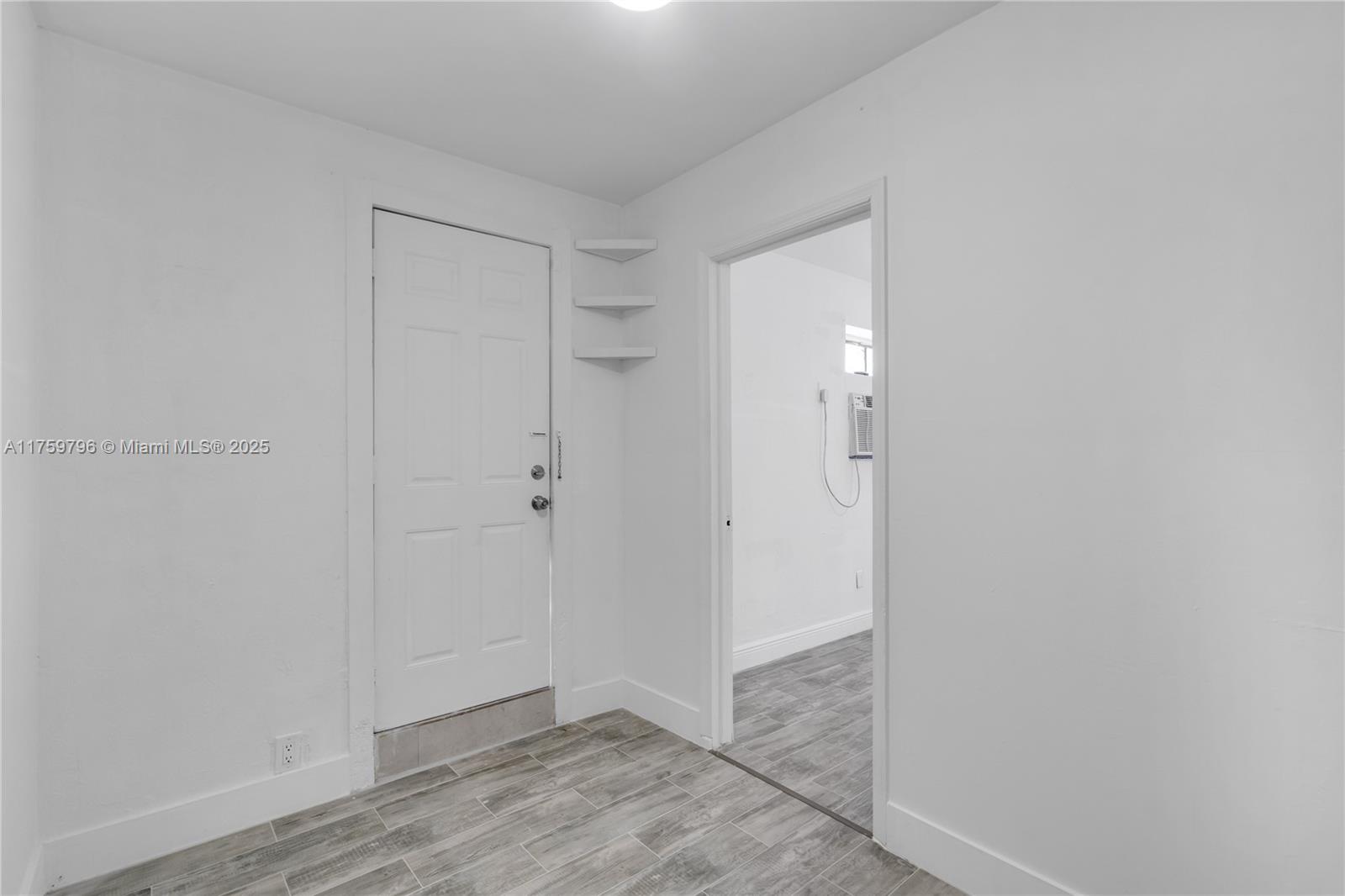 MYRTLE GROVE - Residential