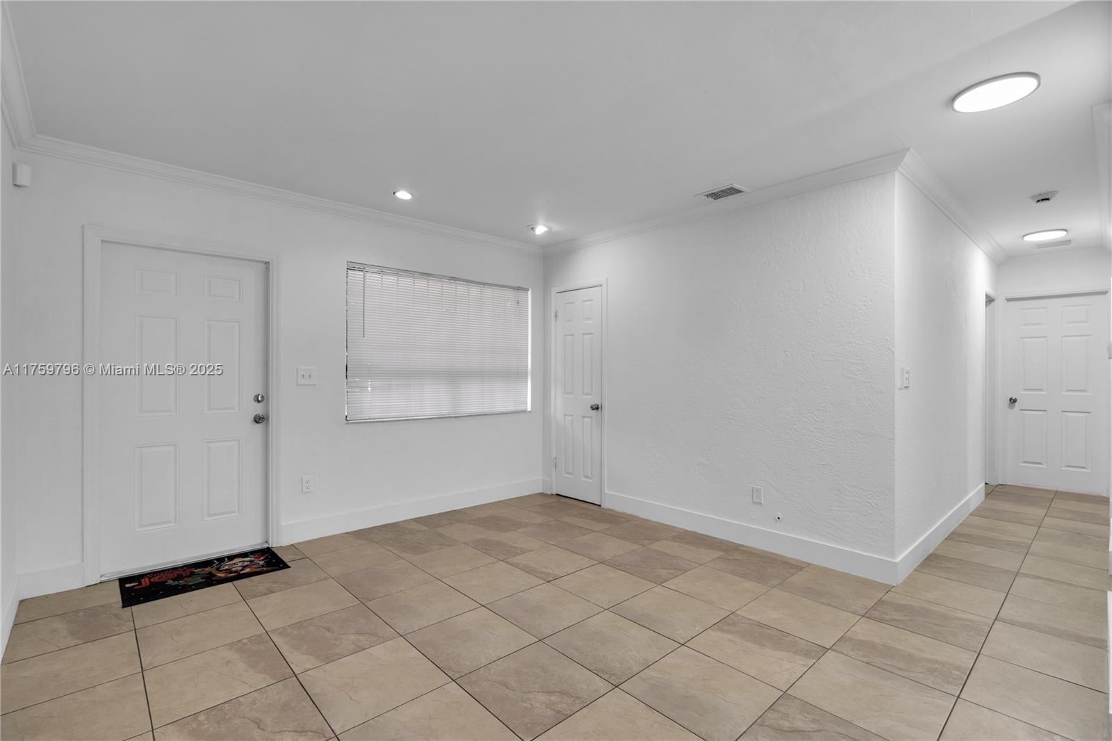 MYRTLE GROVE - Residential