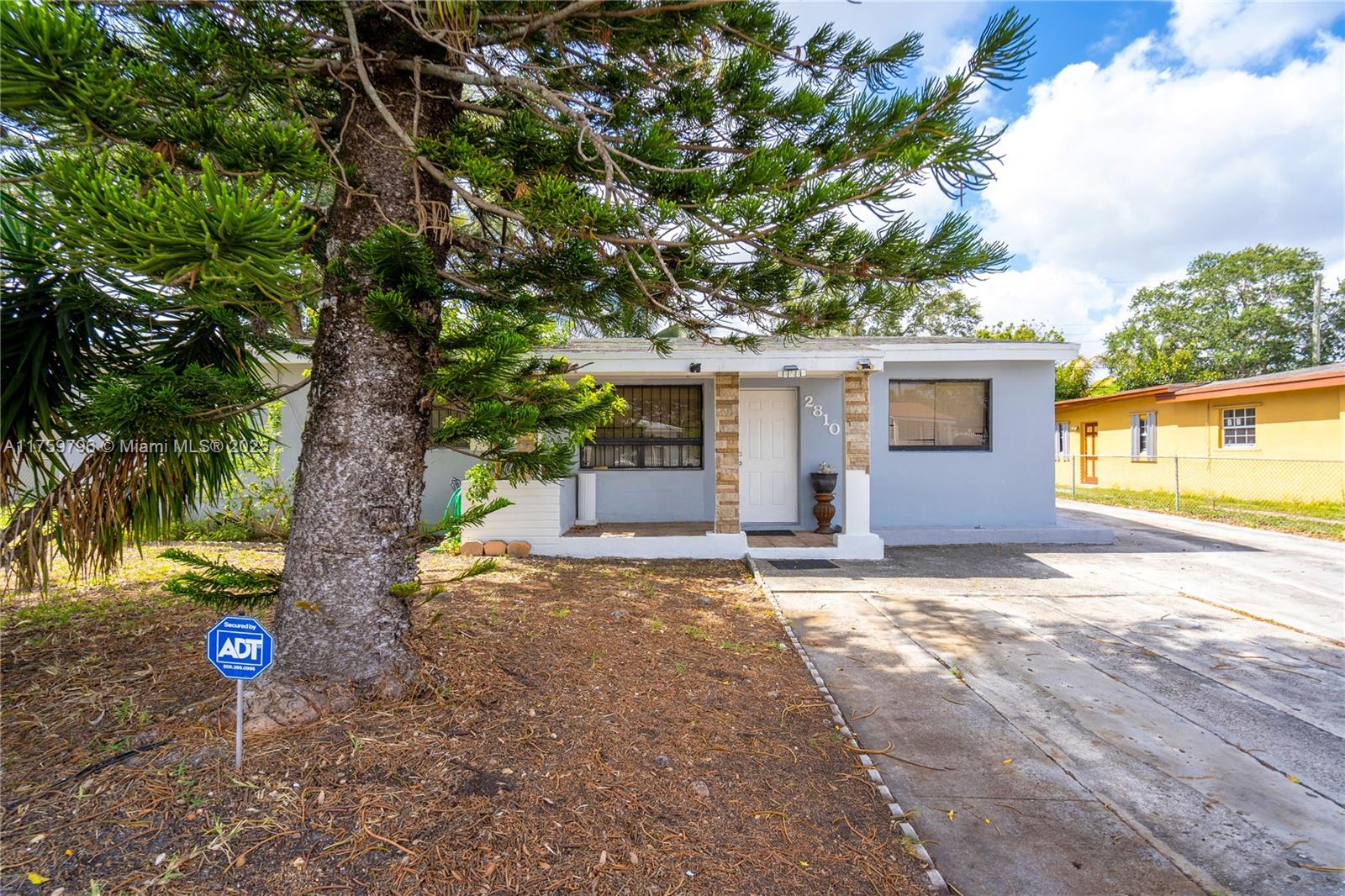 MYRTLE GROVE - Residential