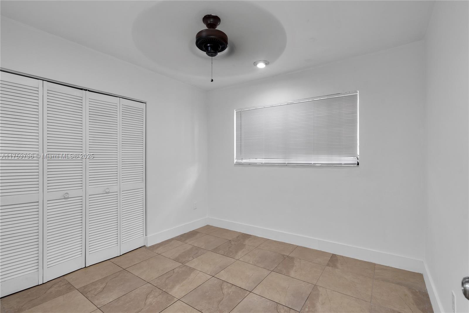 MYRTLE GROVE - Residential