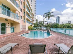 HALLANDALE BEACH PRIVATE - Residential