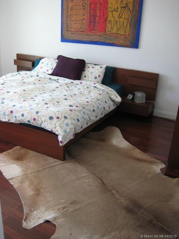 HALLANDALE BEACH PRIVATE - Residential