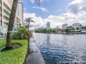 HALLANDALE BEACH PRIVATE - Residential