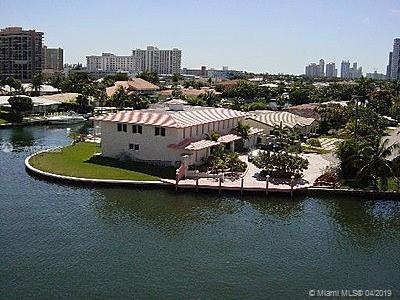 HALLANDALE BEACH PRIVATE - Residential