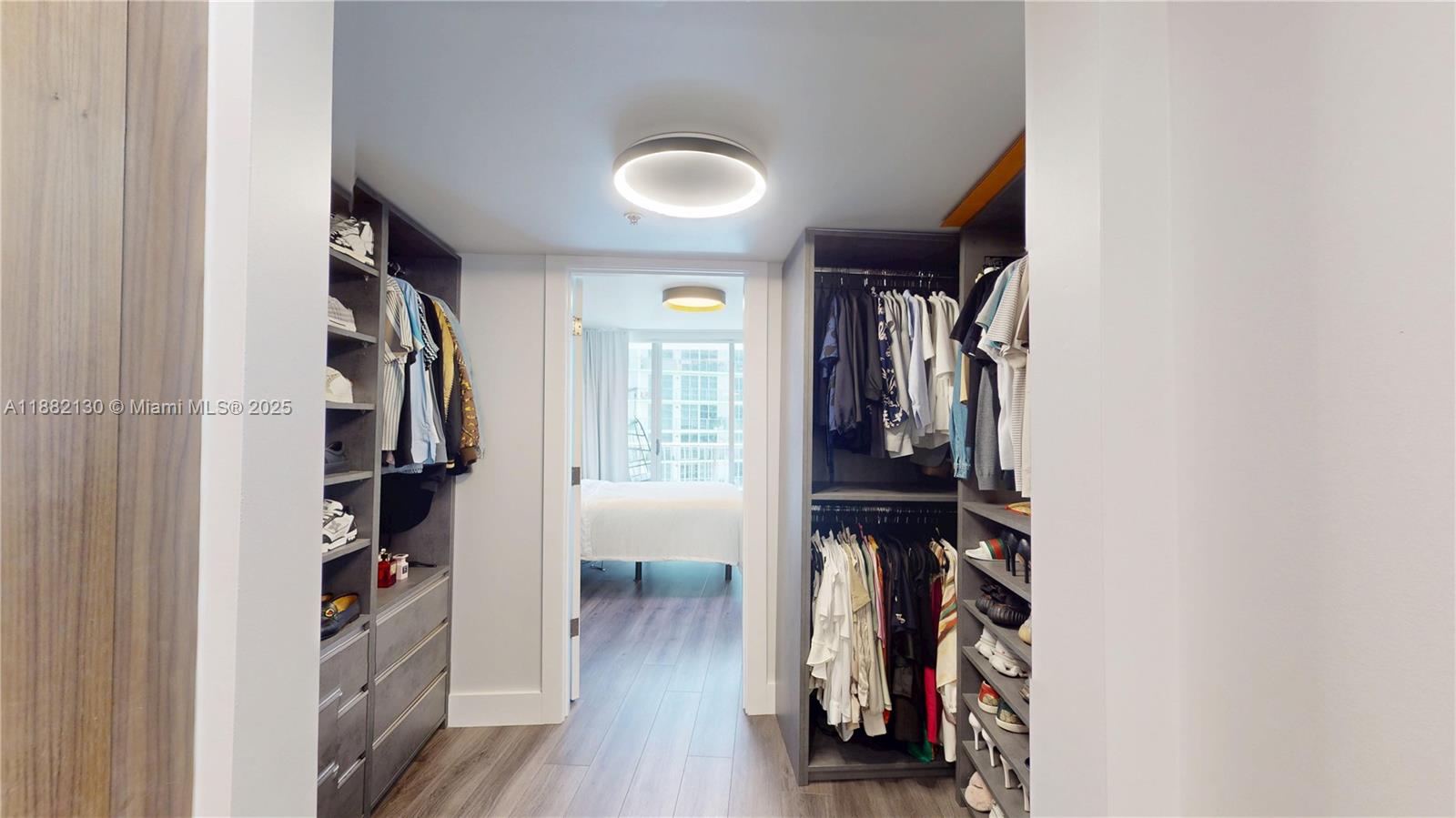 OPERA TOWER CONDO - Residential