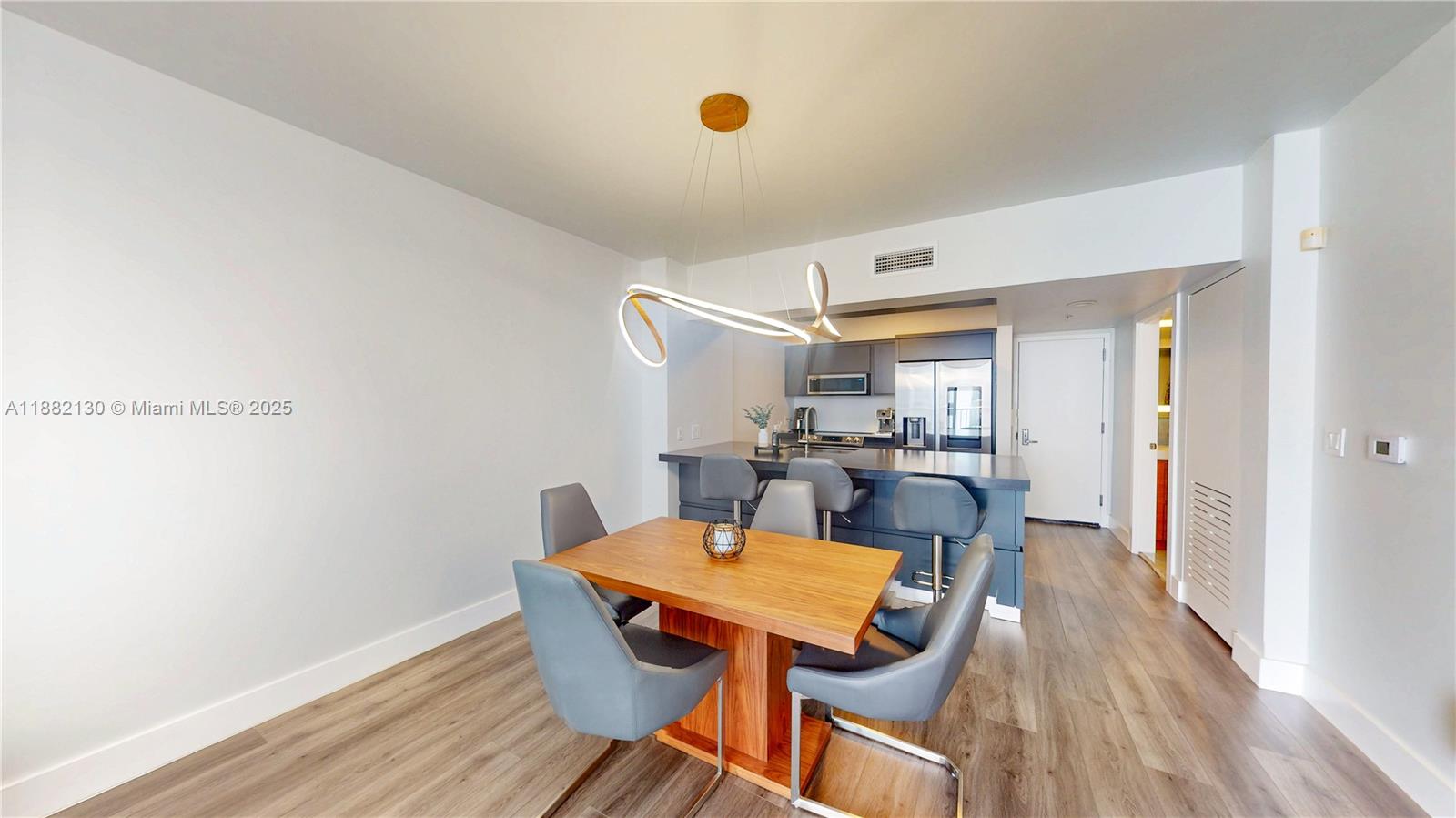 OPERA TOWER CONDO - Residential