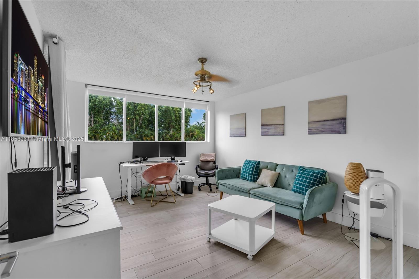 DORAL OAKS CONDO #1 - Residential