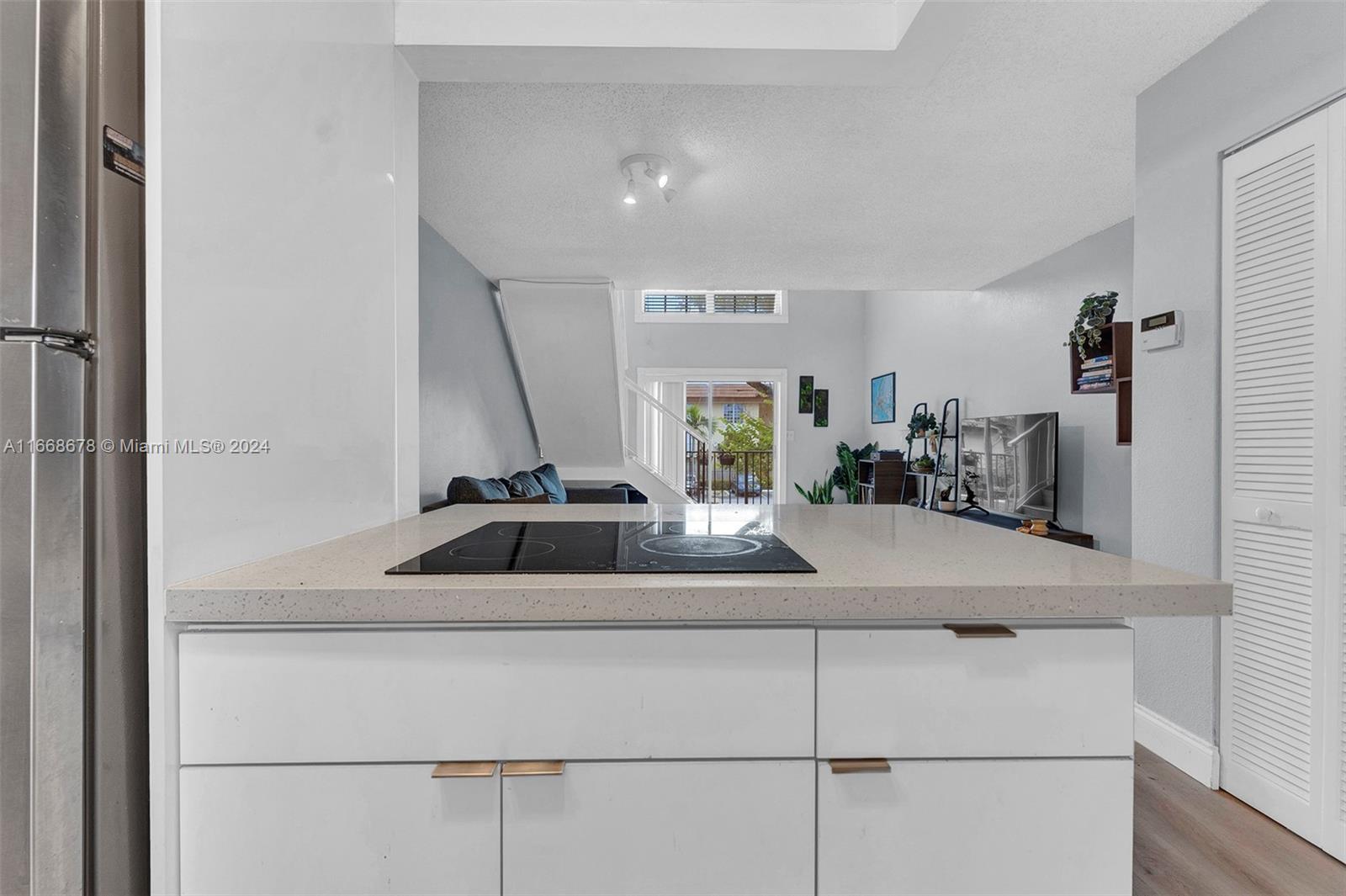 COURTYARDS AT KENDALL CON - Residential