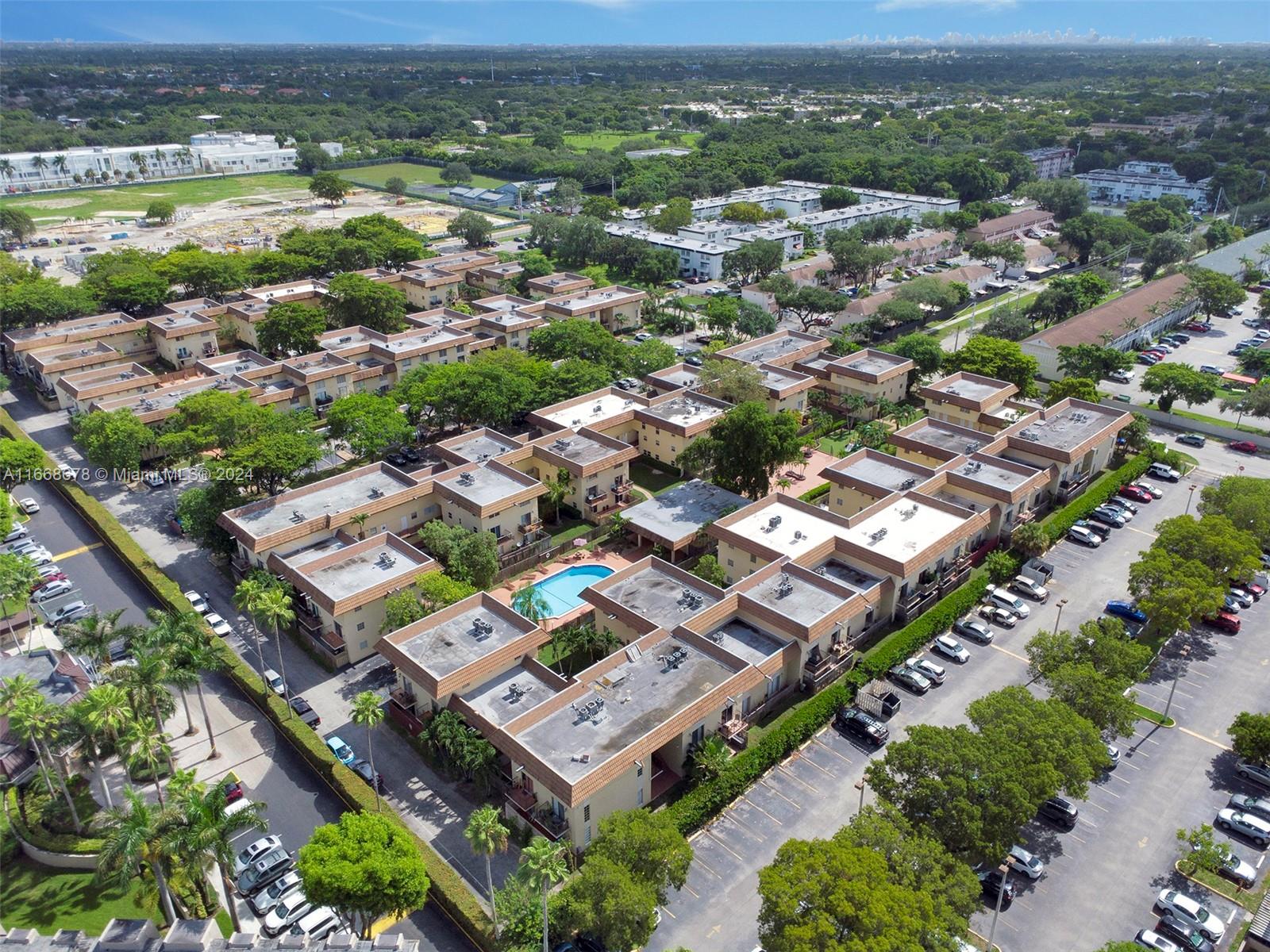 COURTYARDS AT KENDALL CON - Residential