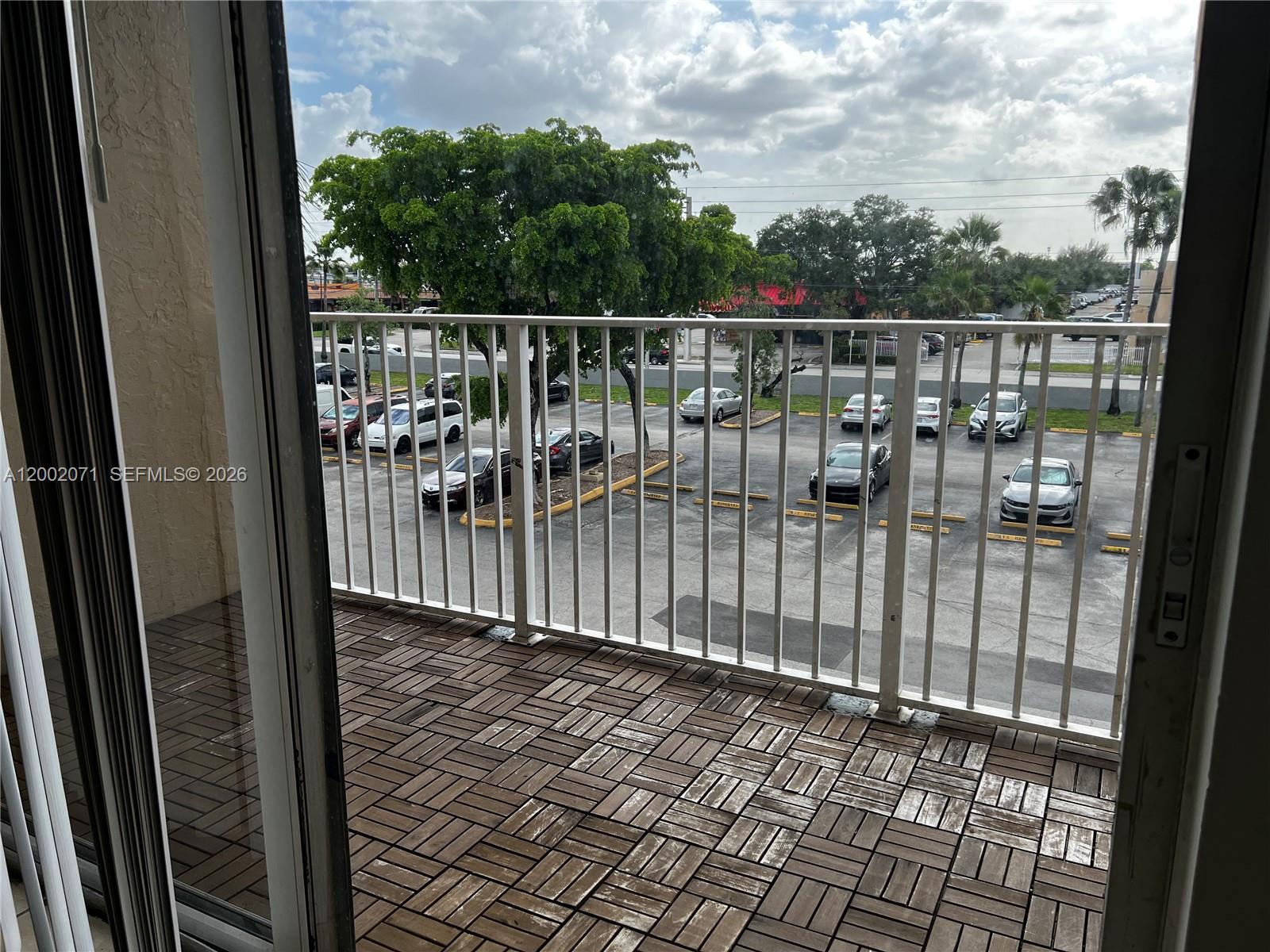 DORAL GARDENS II CONDO - Residential Lease