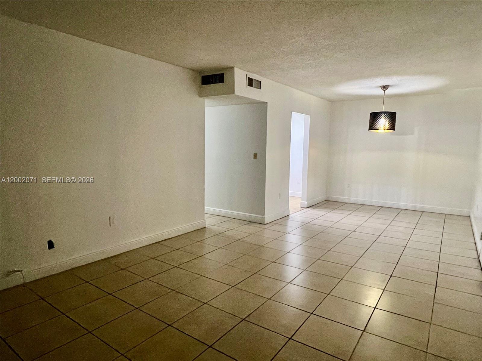 DORAL GARDENS II CONDO - Residential Lease