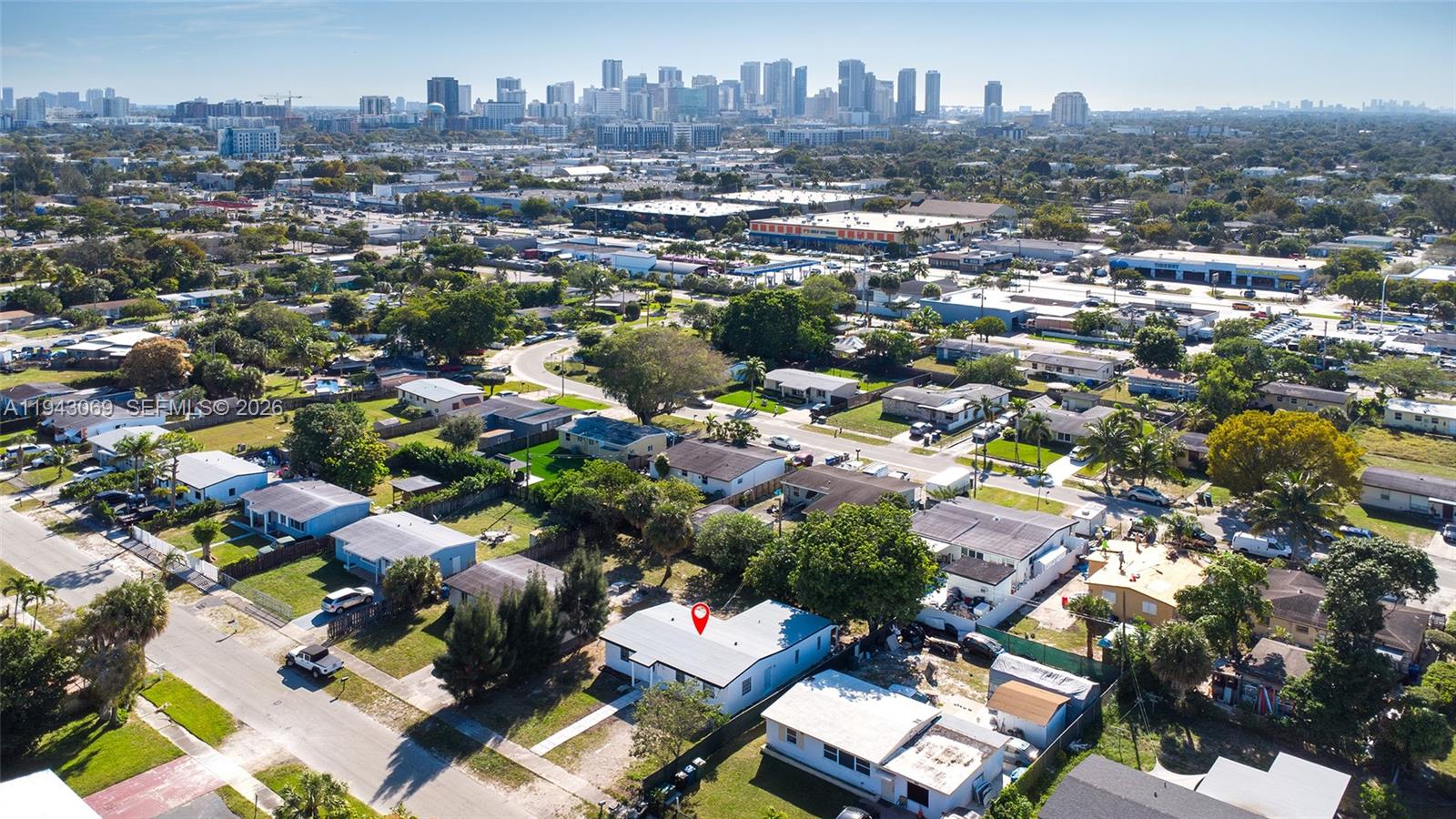 LAUDERDALE MANORS ADD - Residential