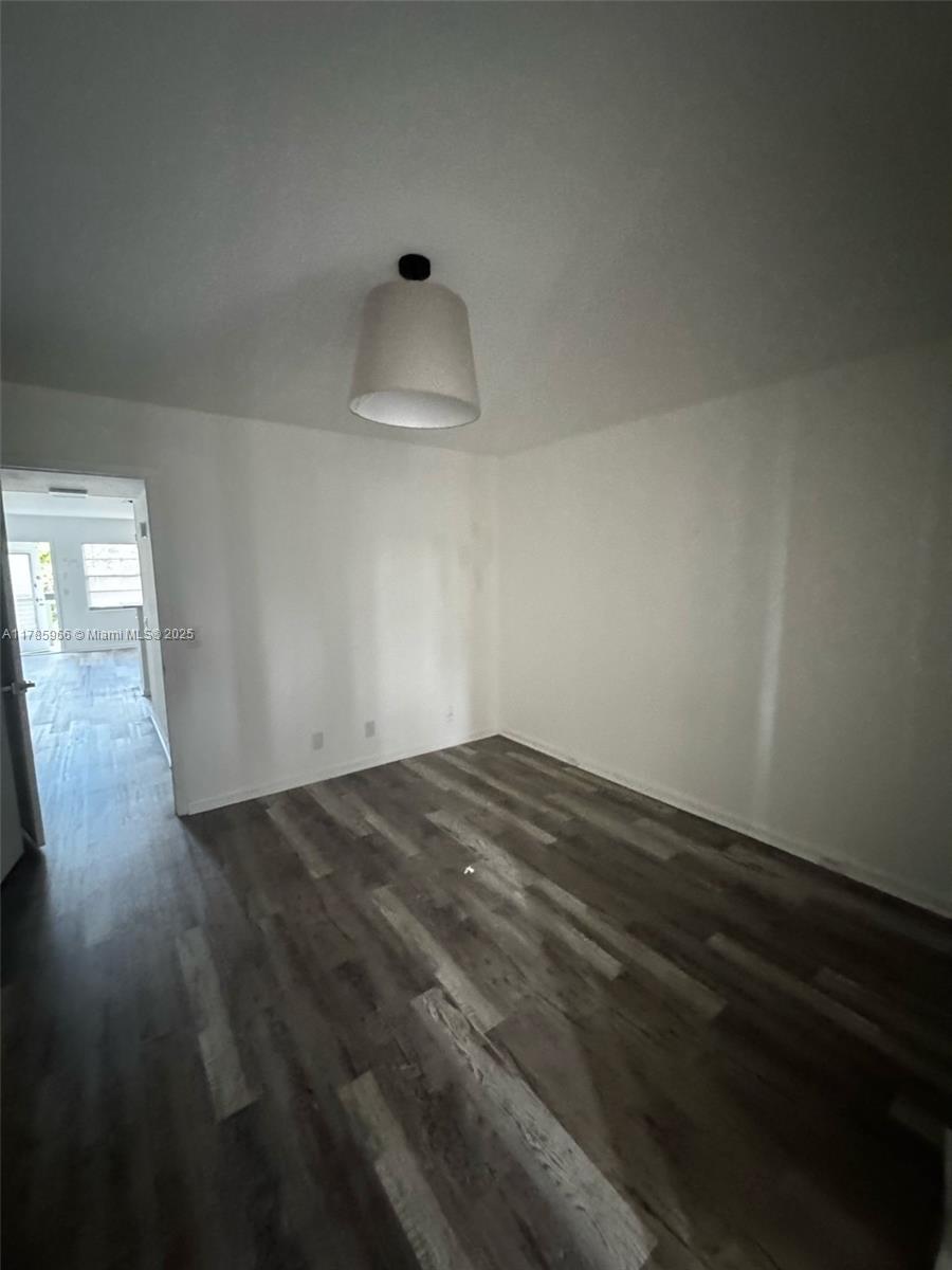 SUFFOLK AT CENTURY VILLAG - Residential