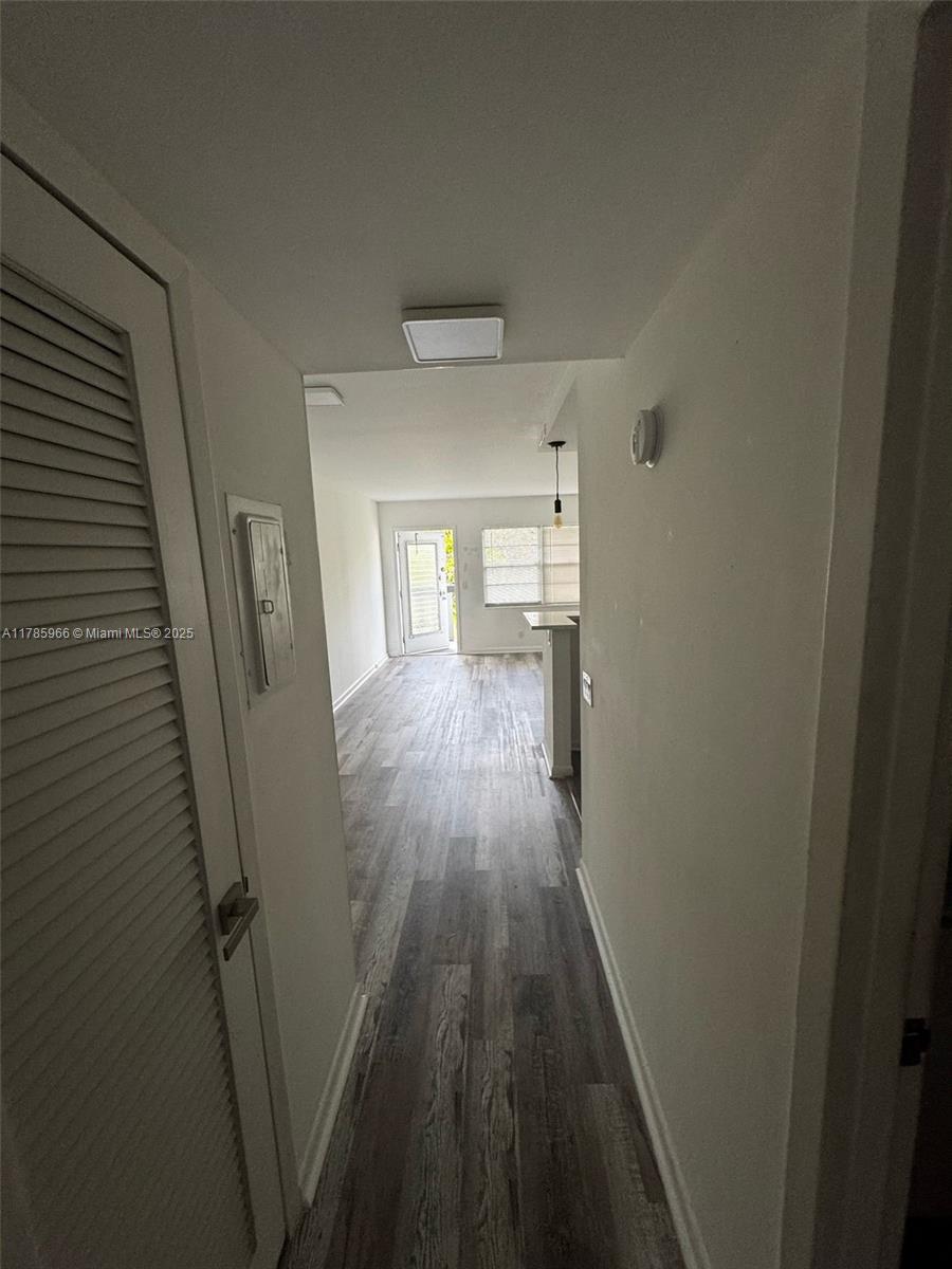 SUFFOLK AT CENTURY VILLAG - Residential