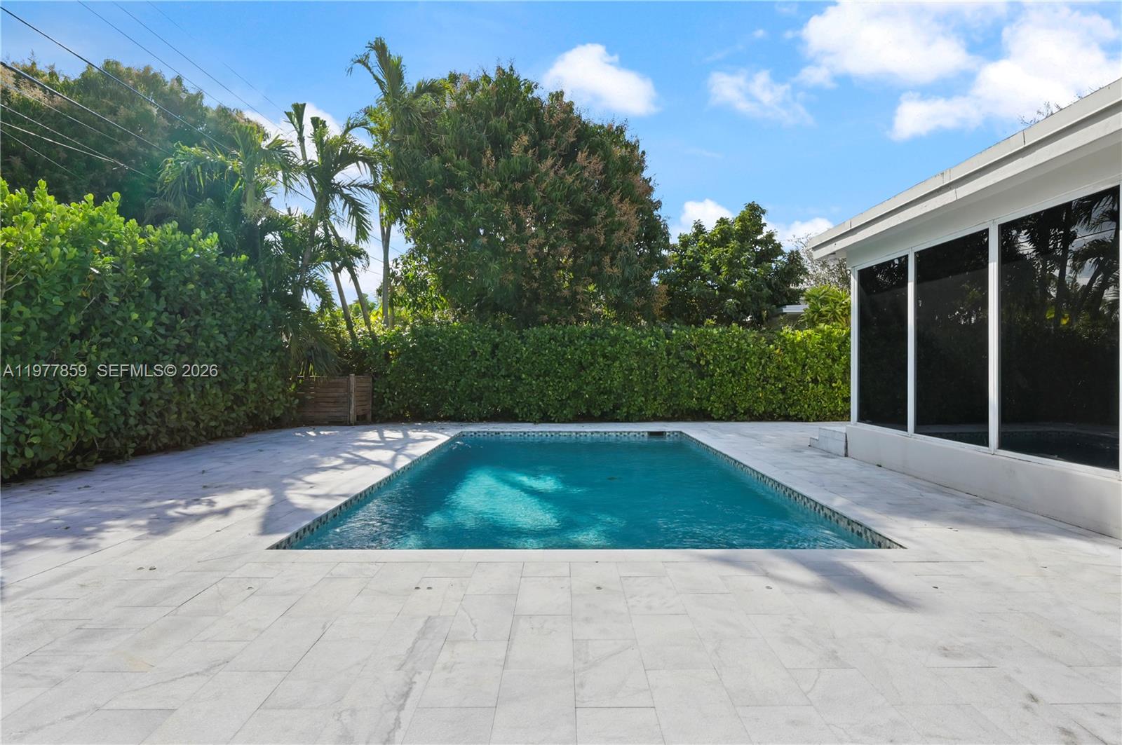 CORAL WAY PLAZA - Residential Lease