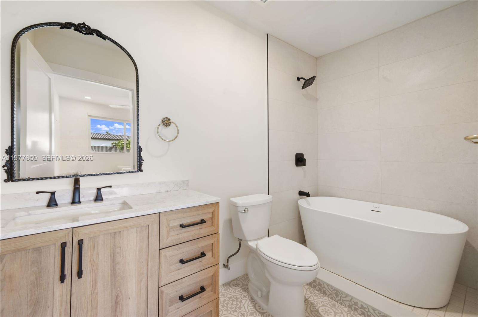 CORAL WAY PLAZA - Residential Lease