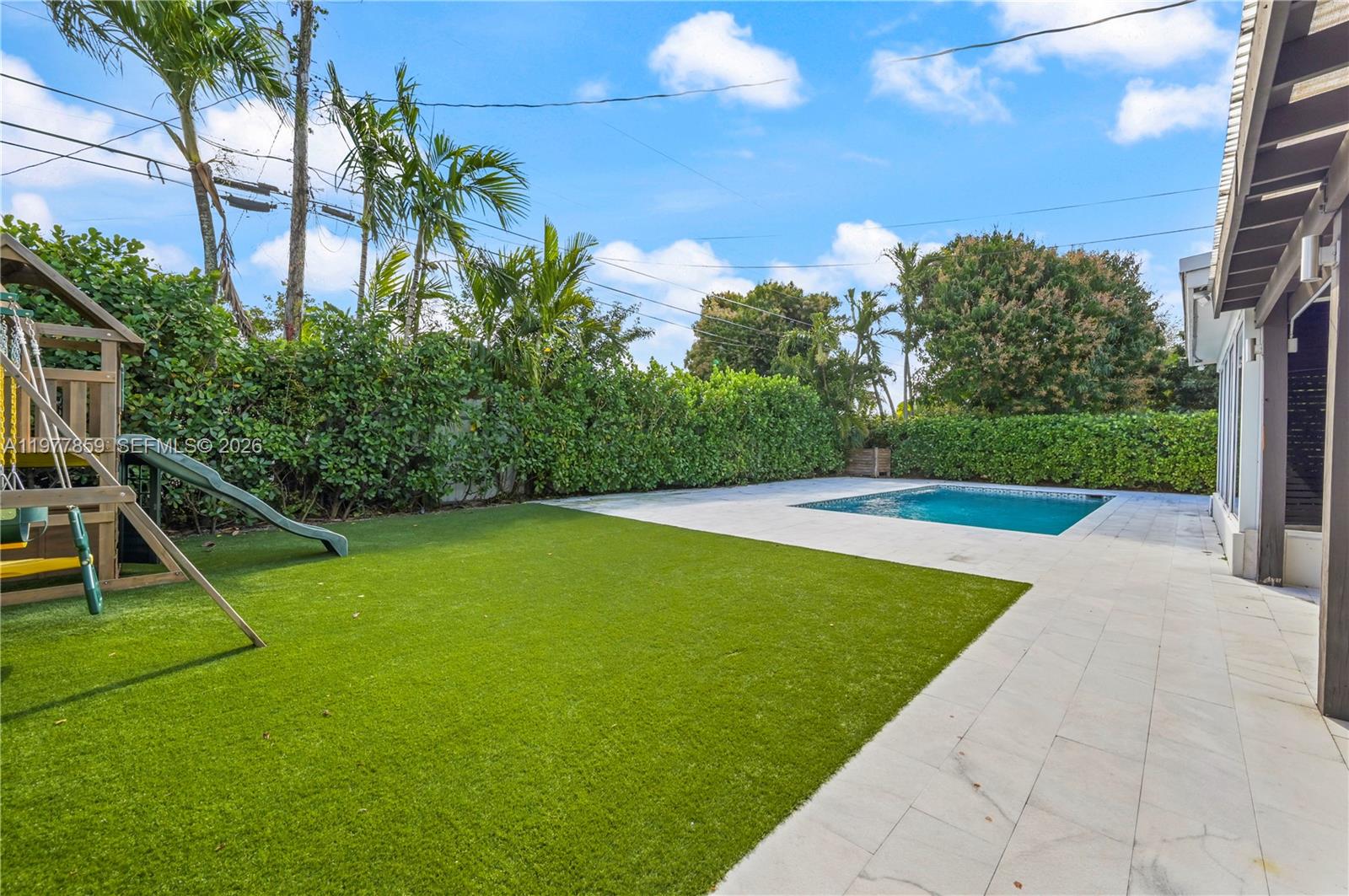 CORAL WAY PLAZA - Residential Lease