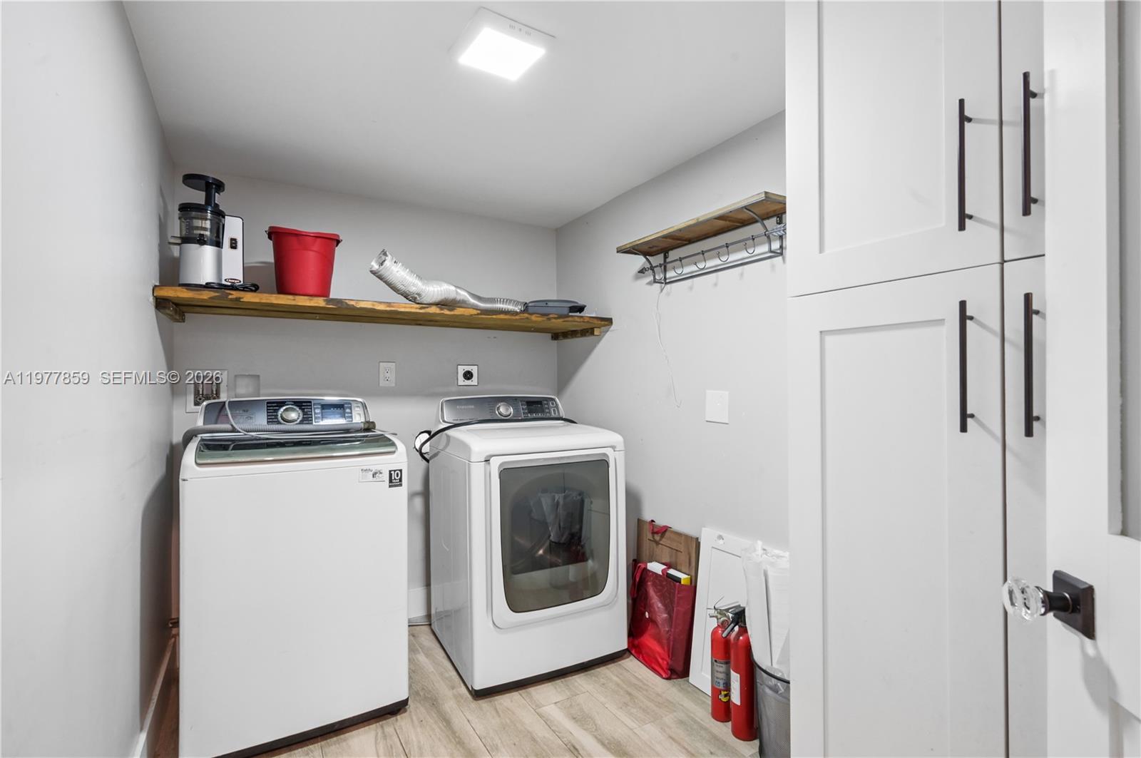 CORAL WAY PLAZA - Residential Lease