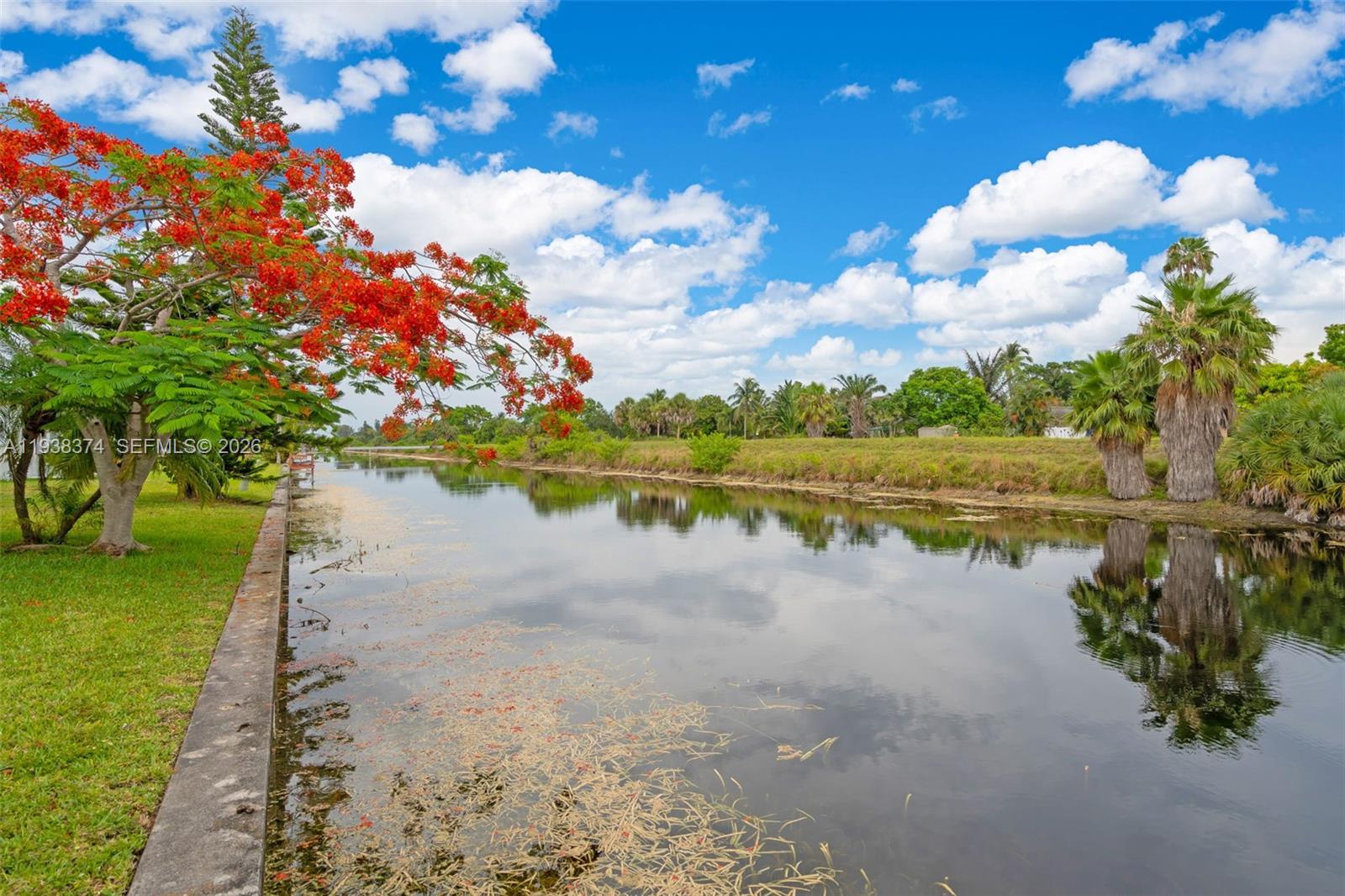 MAINLANDS OF TAMARAC LAKE - Residential