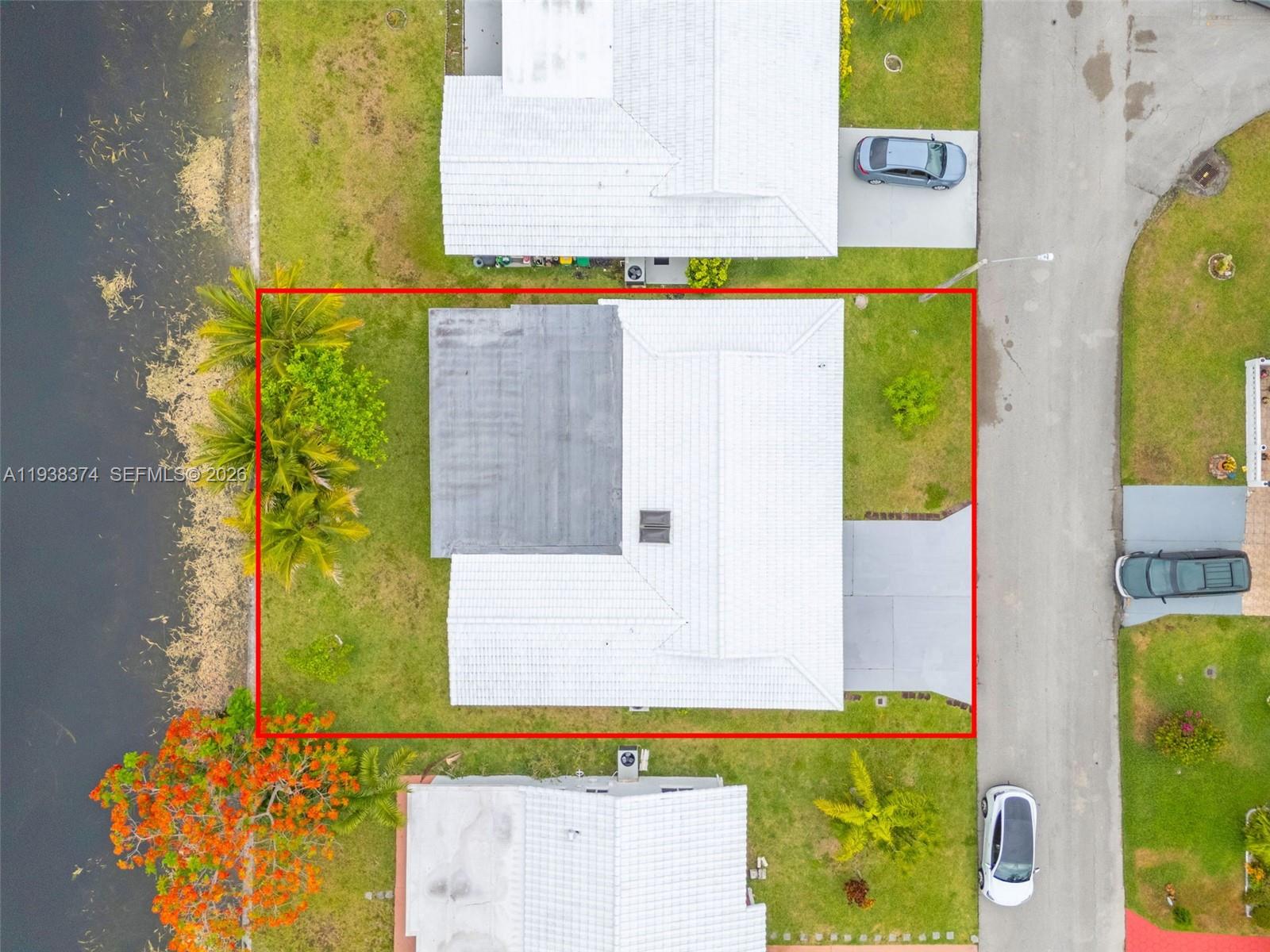 MAINLANDS OF TAMARAC LAKE - Residential