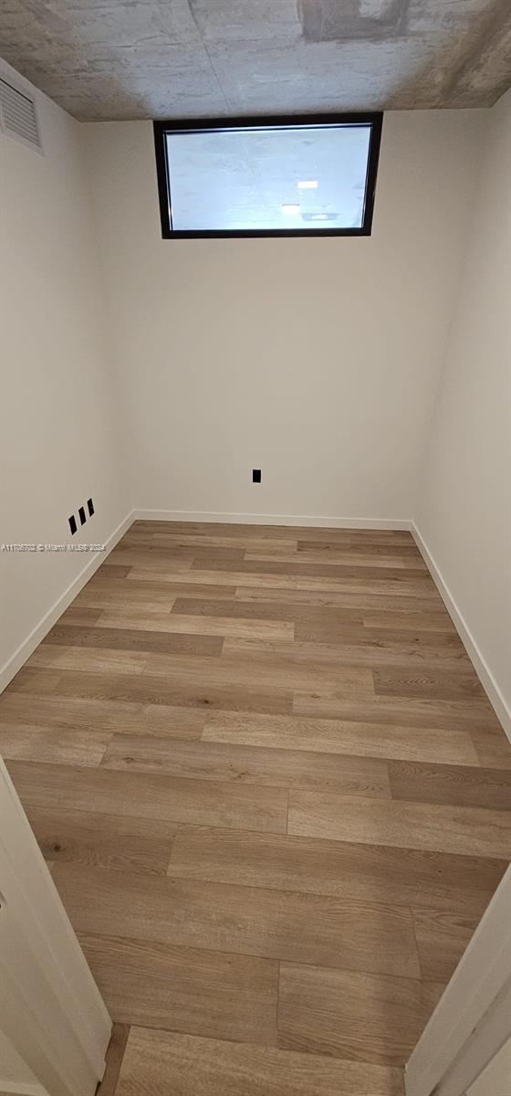 307 SW 5th St ONE BEDROOM