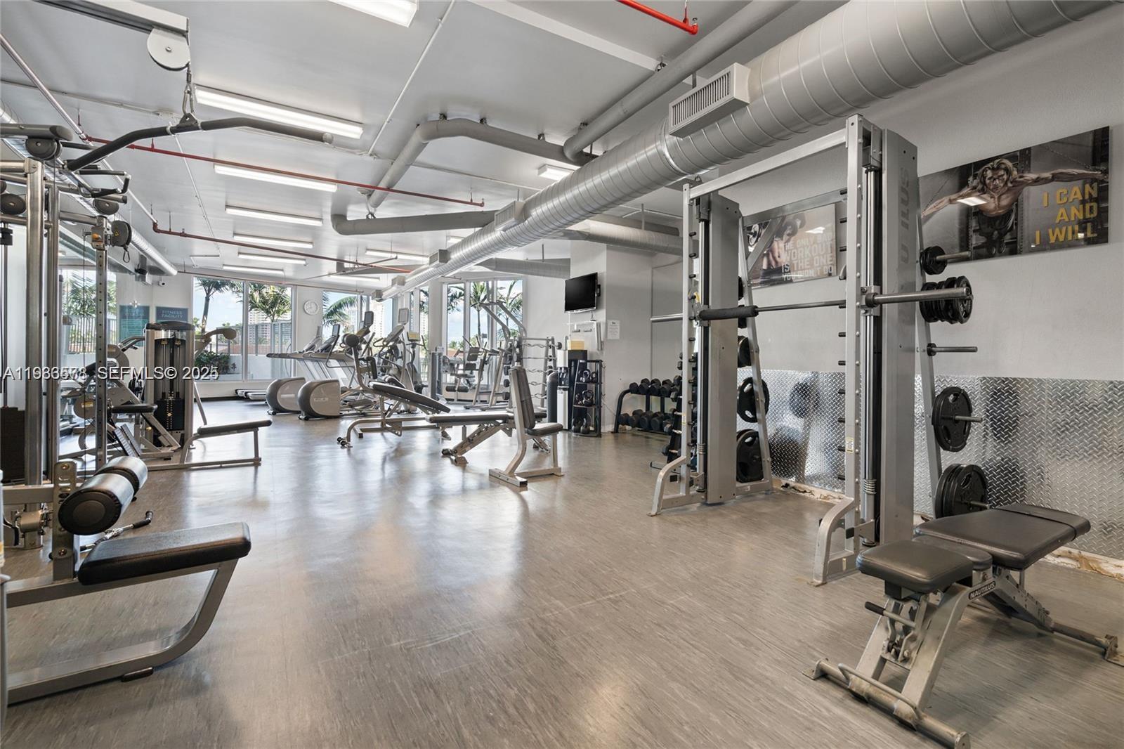 UPTOWN MARINA LOFTS CONDO - Residential Lease