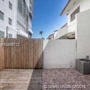 RIVER CLUB TOWNHOUSE COND - Residential