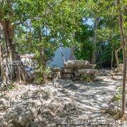 RIVER CLUB TOWNHOUSE COND - Residential