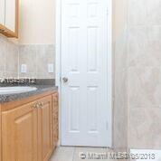 RIVER CLUB TOWNHOUSE COND - Residential