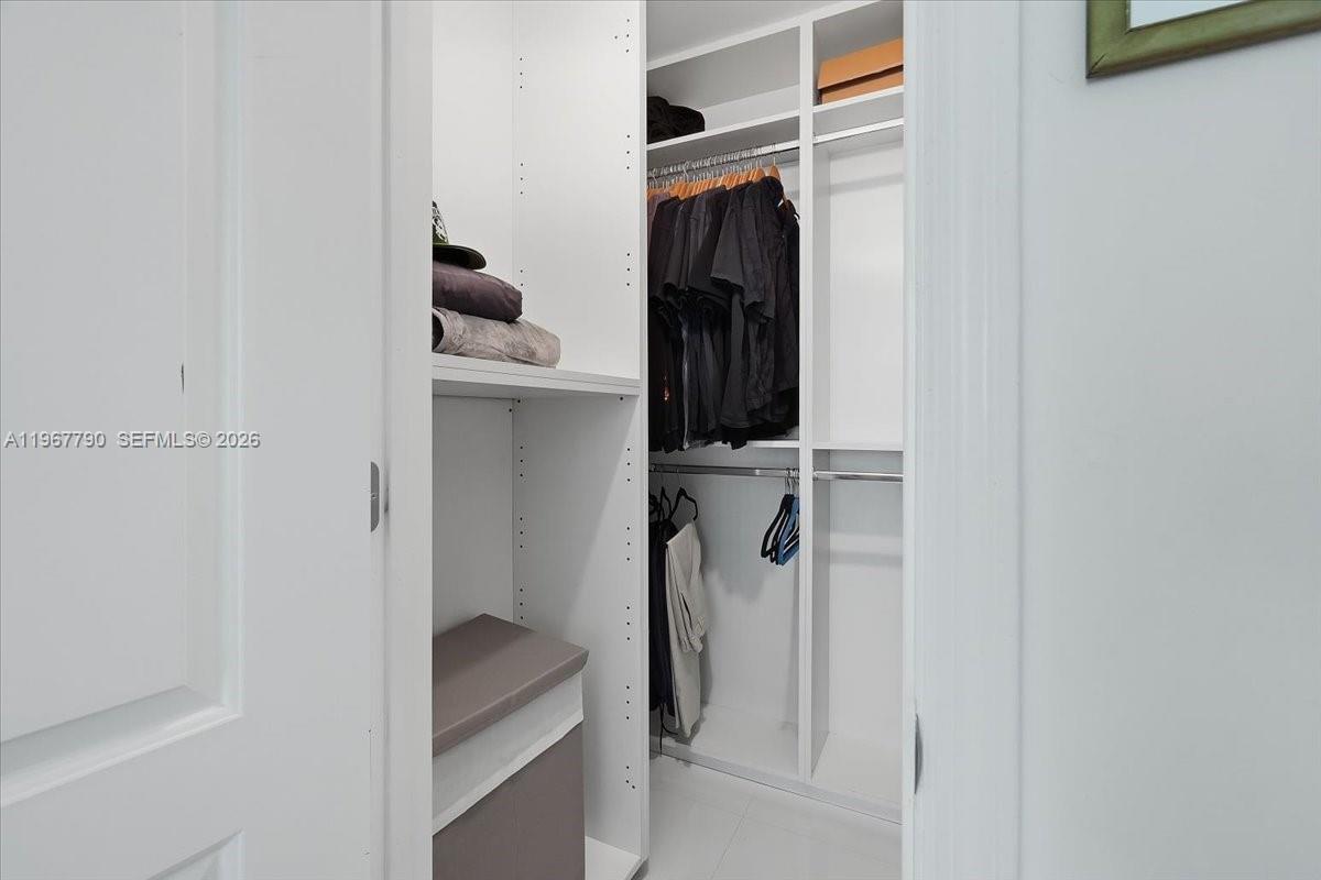 DEL PRADO MARINA - Residential