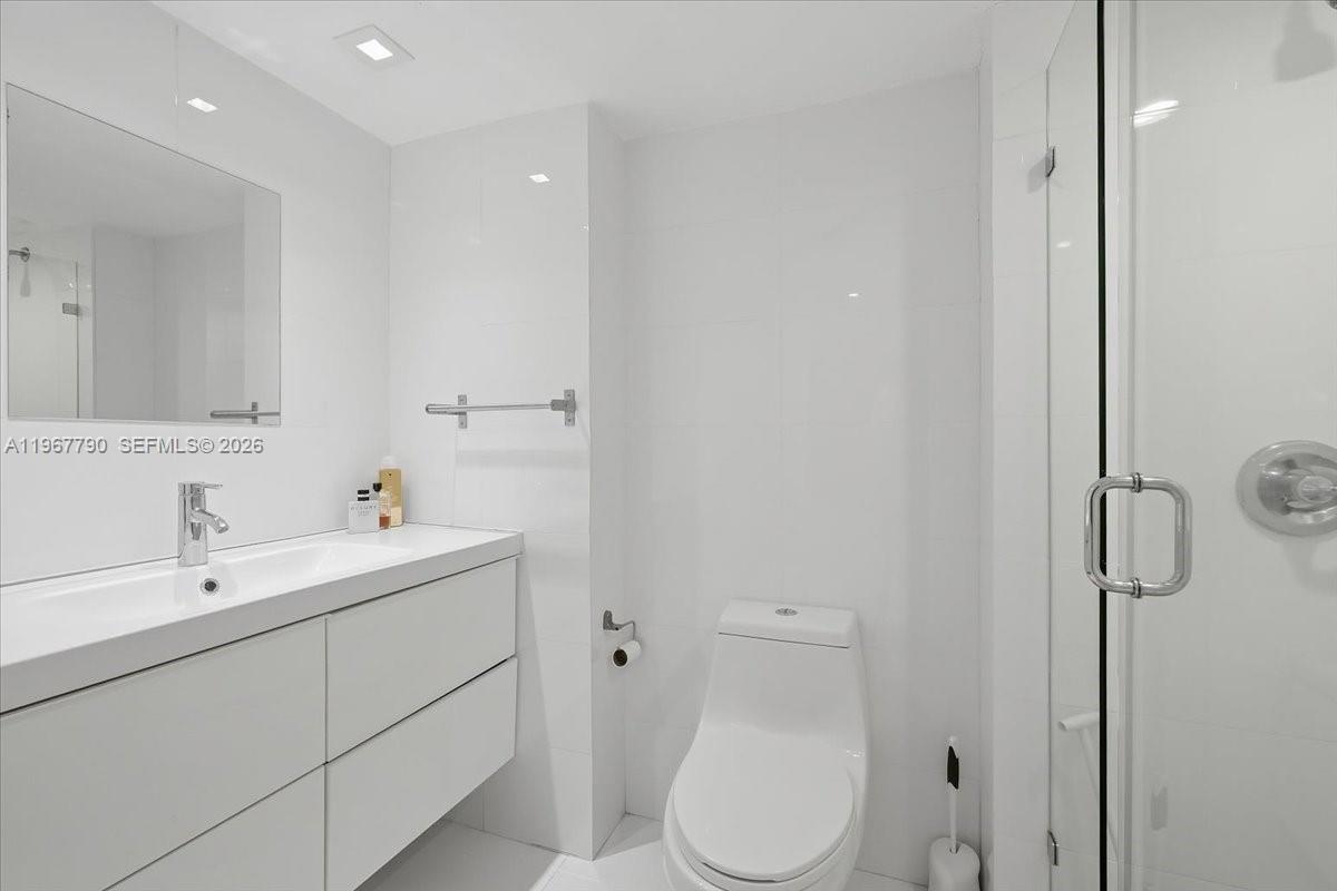 DEL PRADO MARINA - Residential