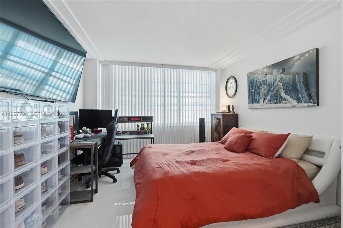 DEL PRADO MARINA - Residential