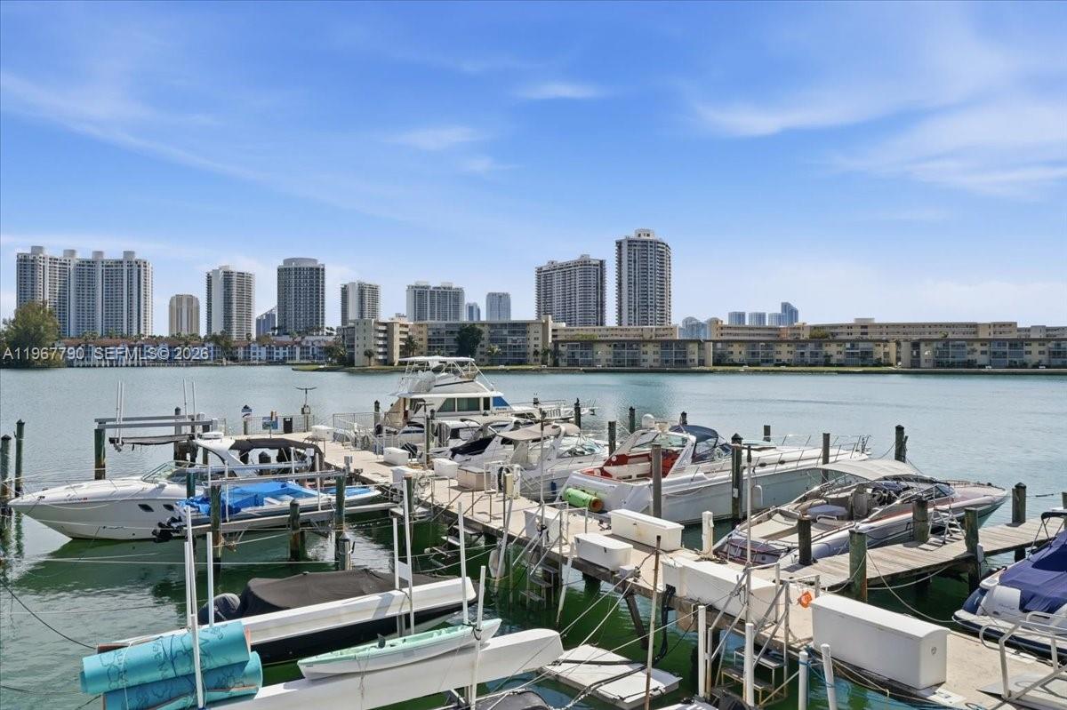 DEL PRADO MARINA - Residential