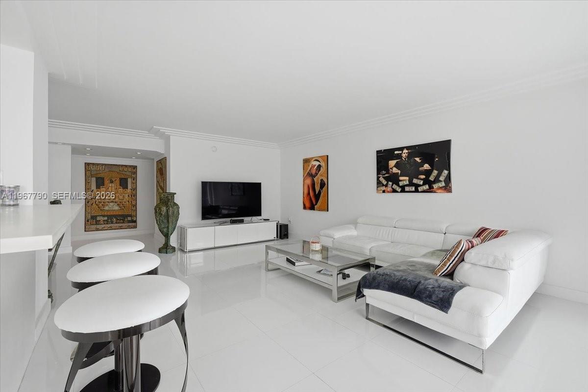 DEL PRADO MARINA - Residential