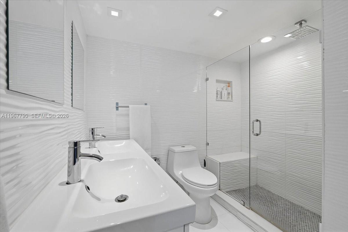 DEL PRADO MARINA - Residential