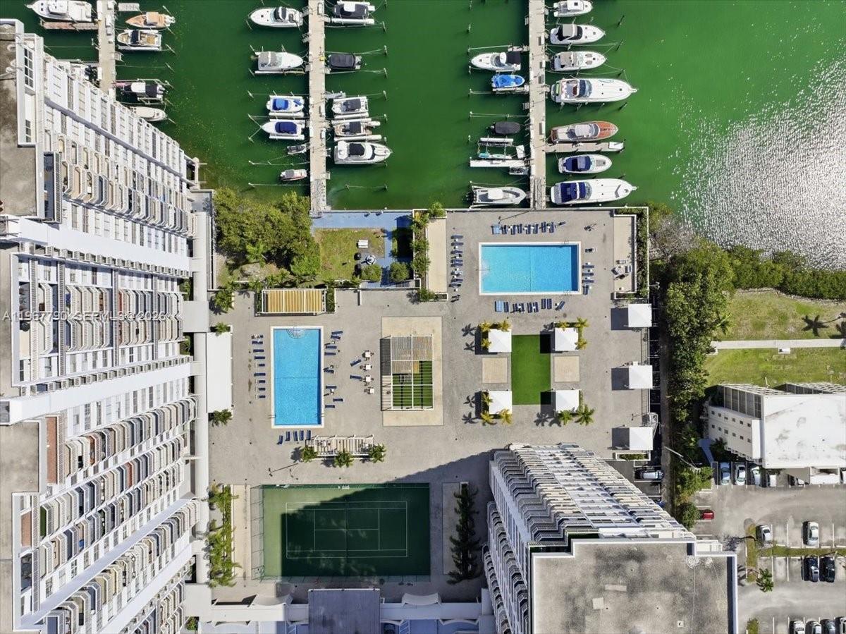 DEL PRADO MARINA - Residential