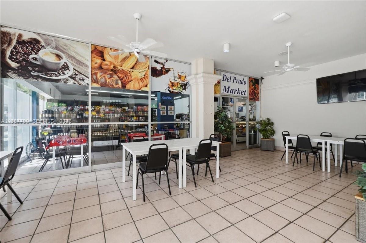 DEL PRADO MARINA - Residential