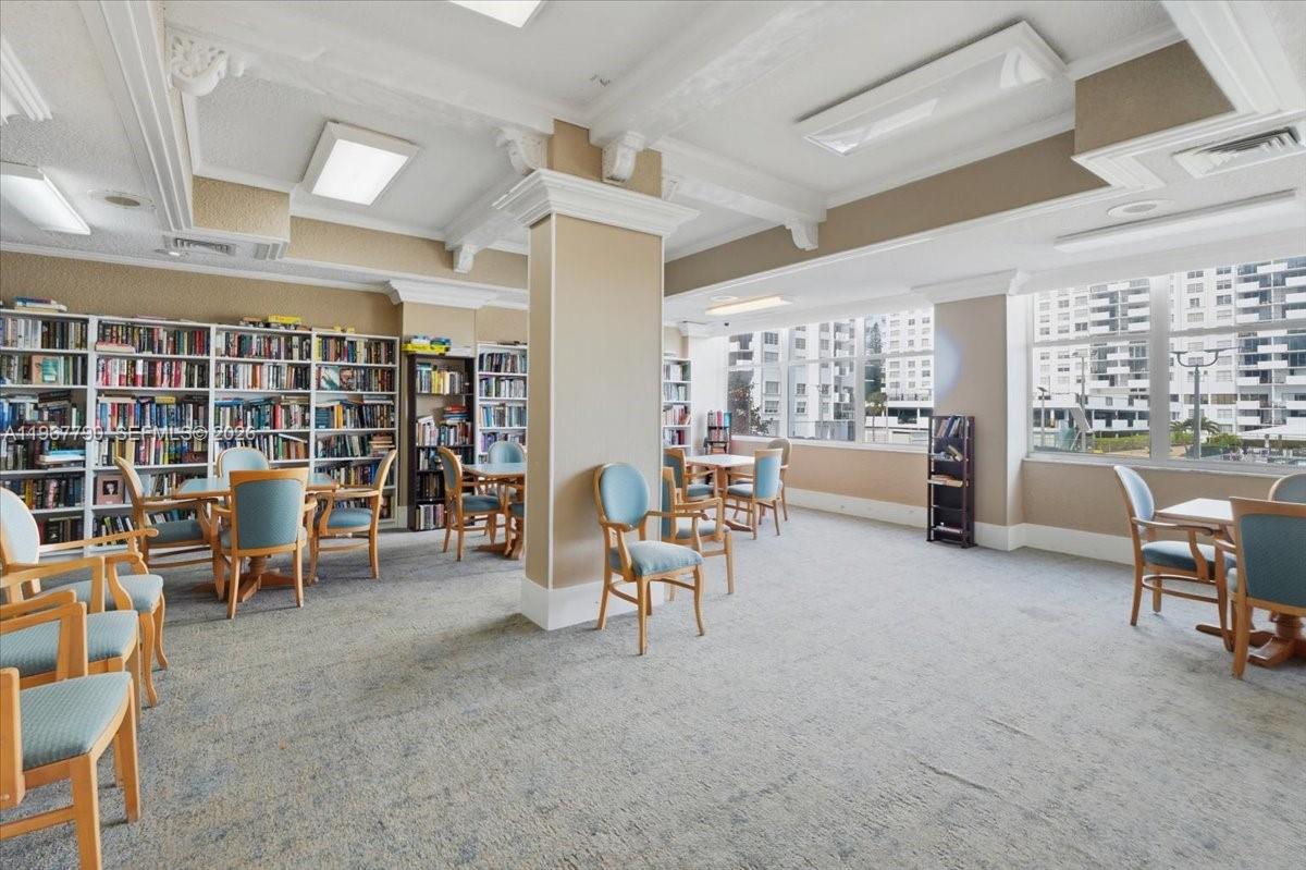 DEL PRADO MARINA - Residential