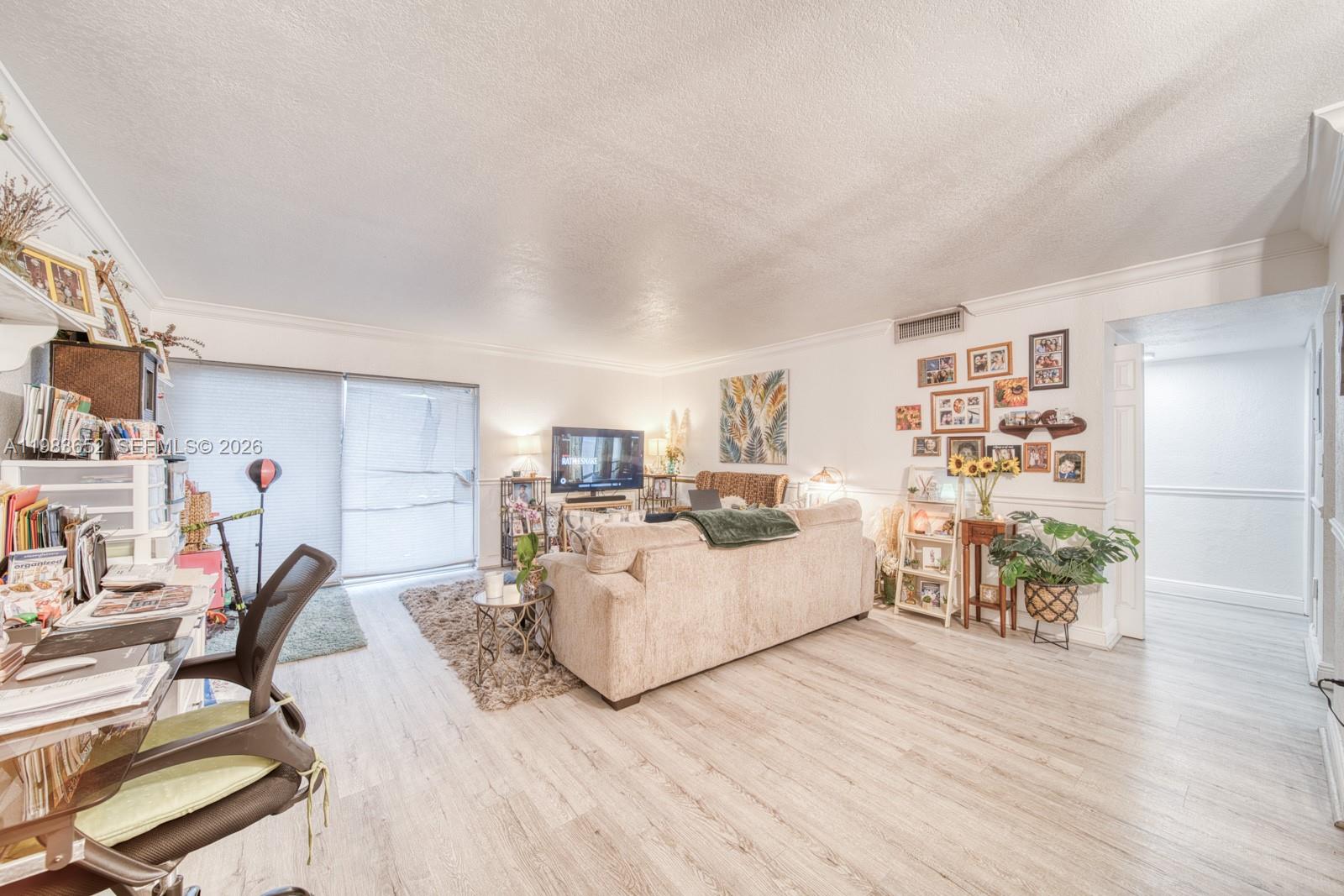 SUNSET PALMS EAST CONDO - Residential