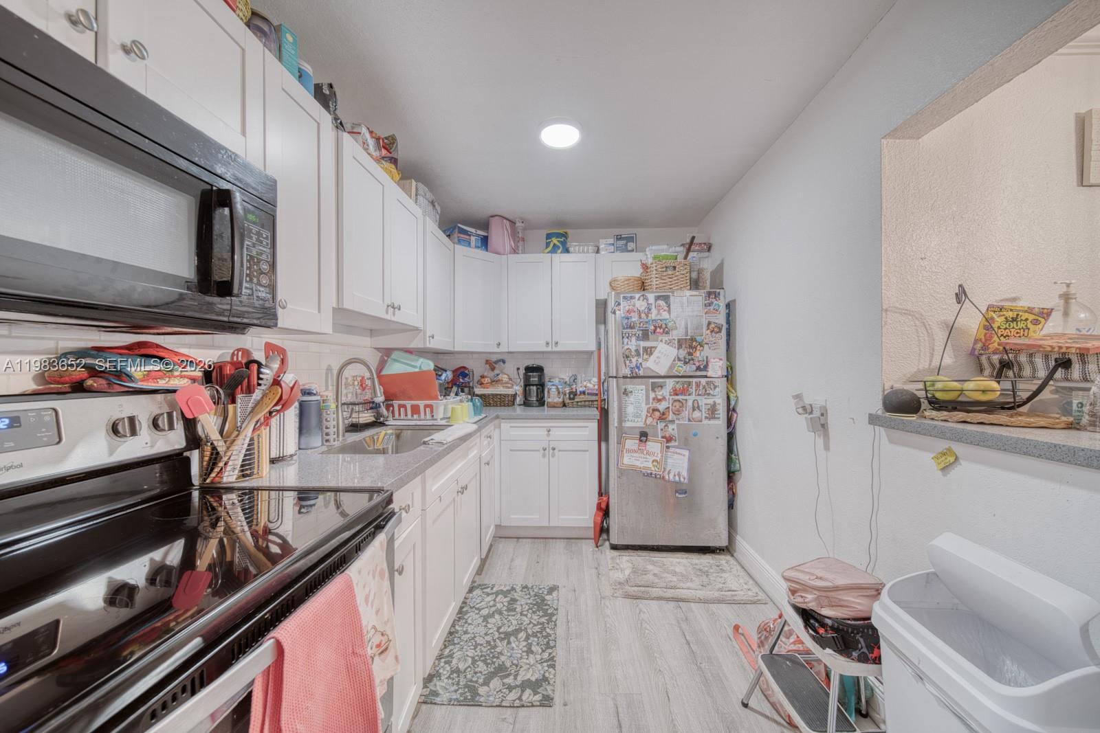 SUNSET PALMS EAST CONDO - Residential