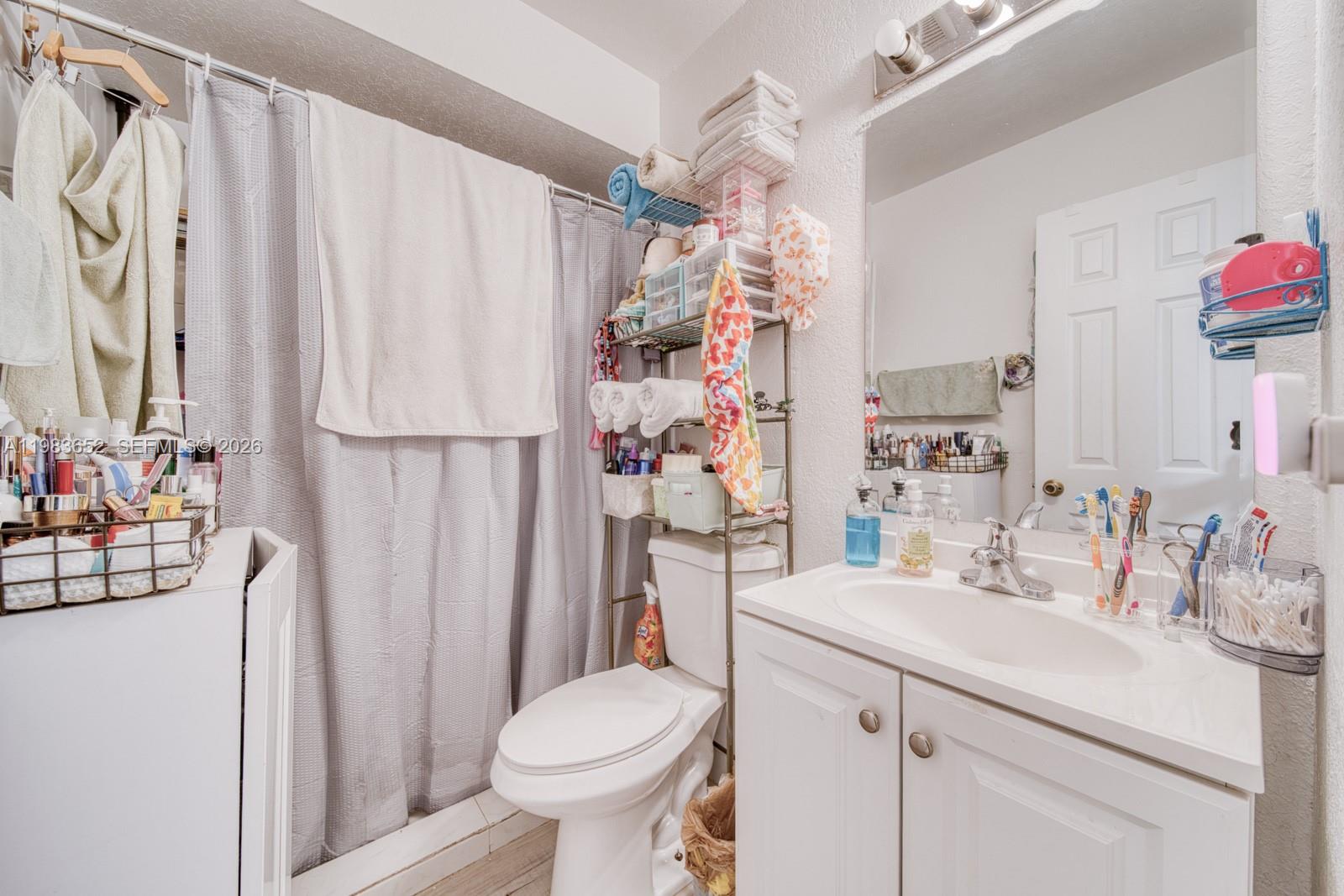 SUNSET PALMS EAST CONDO - Residential