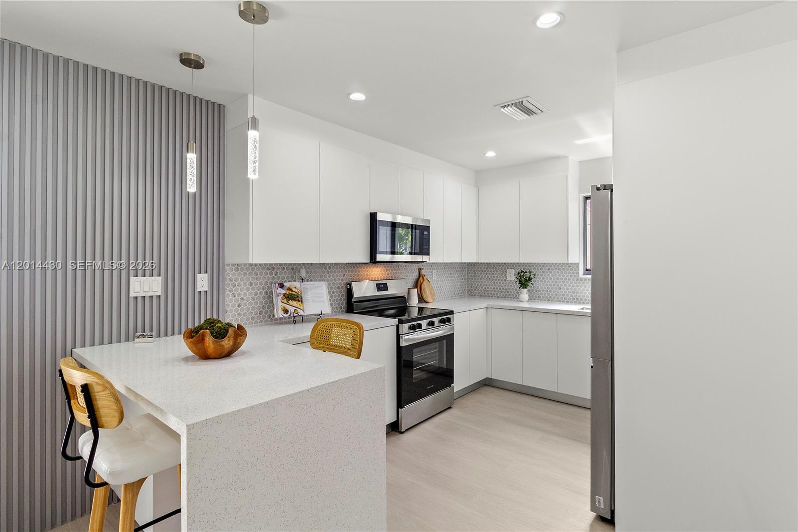 NAVARRO SUB - Residential