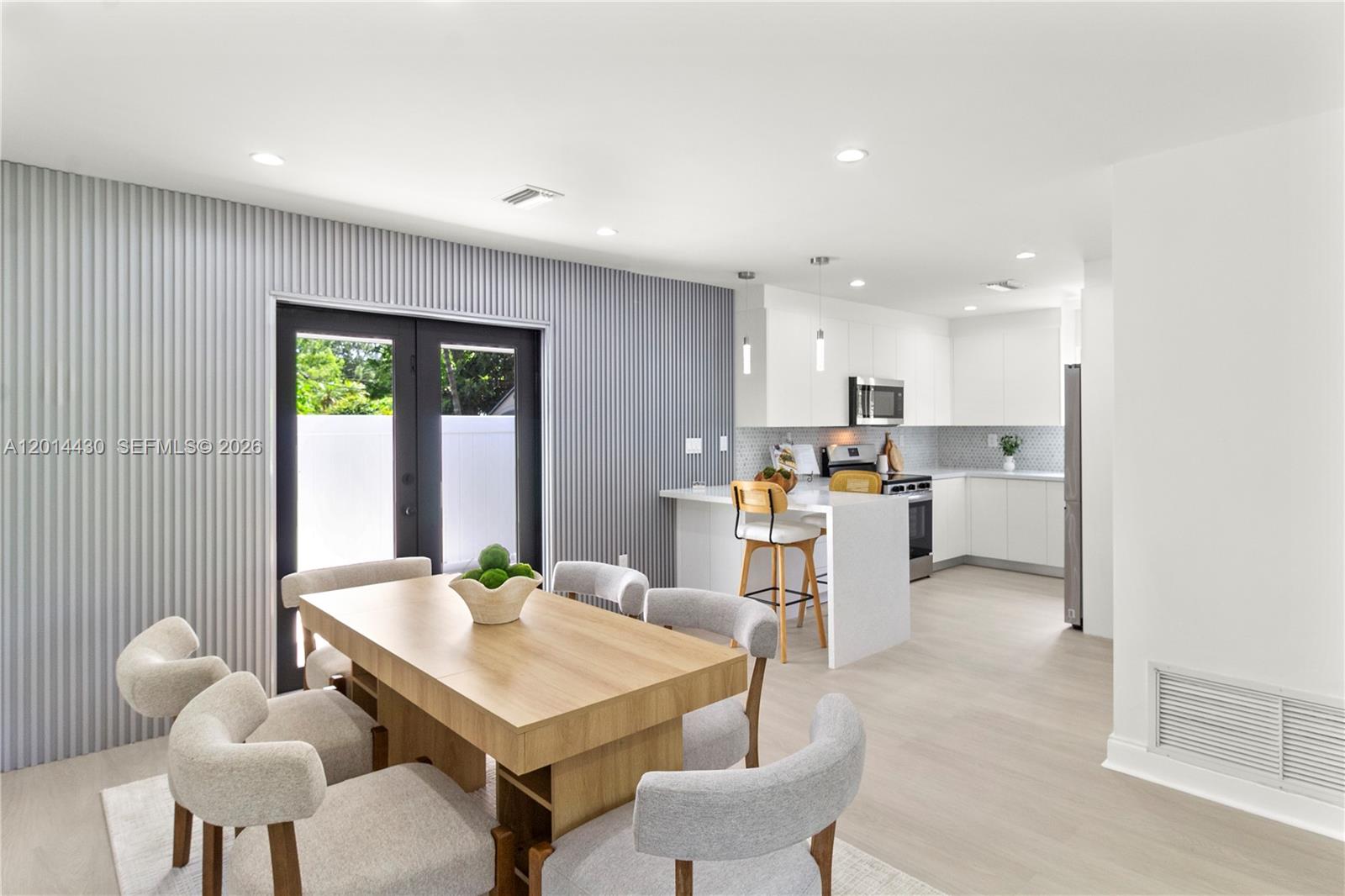 NAVARRO SUB - Residential